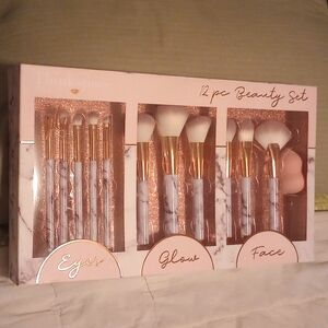 12pc Brush Set Eyes Glow Face